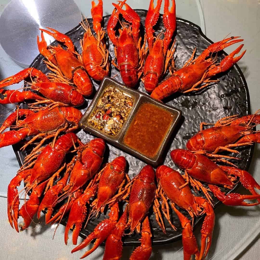 Hé lộ bí mật trong giấc mơ thấy tôm, mơ thấy tôm đánh con gì 9 Giấc mơ thấy tôm luộc thường xuyên xảy ra